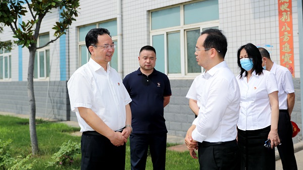 鄭州市委常委、市紀委書記杜新軍一行蒞臨鄭鍋調研指導工作